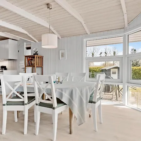 Holiday home Xlii *